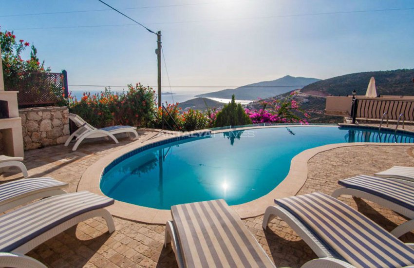 Fabulous Villa for Sale with Sea View in Kalkan 6