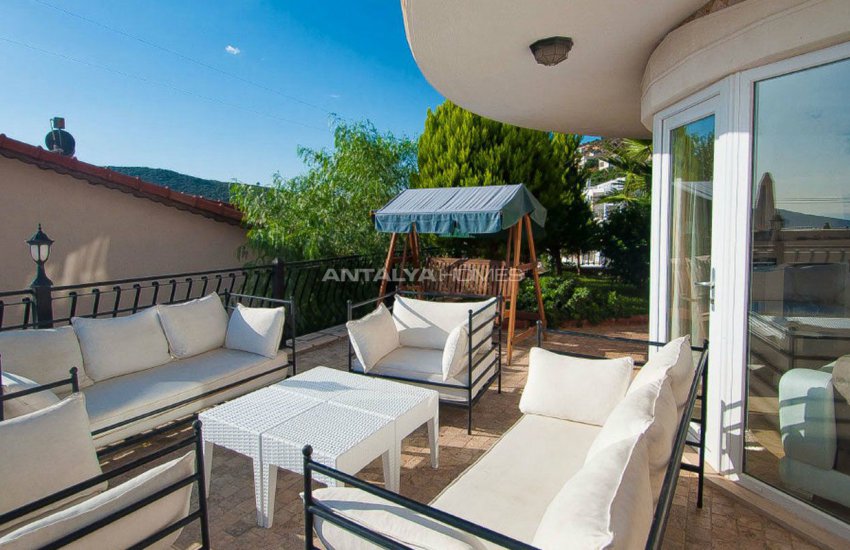 Fabulous Villa for Sale with Sea View in Kalkan 10