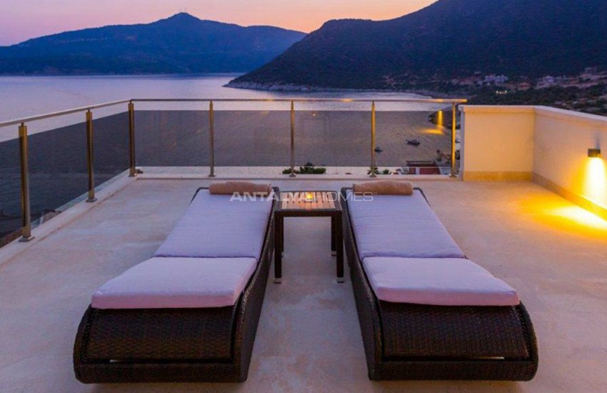 Villa Ocean | A Luxury Detached House with Amazing Sea View 17