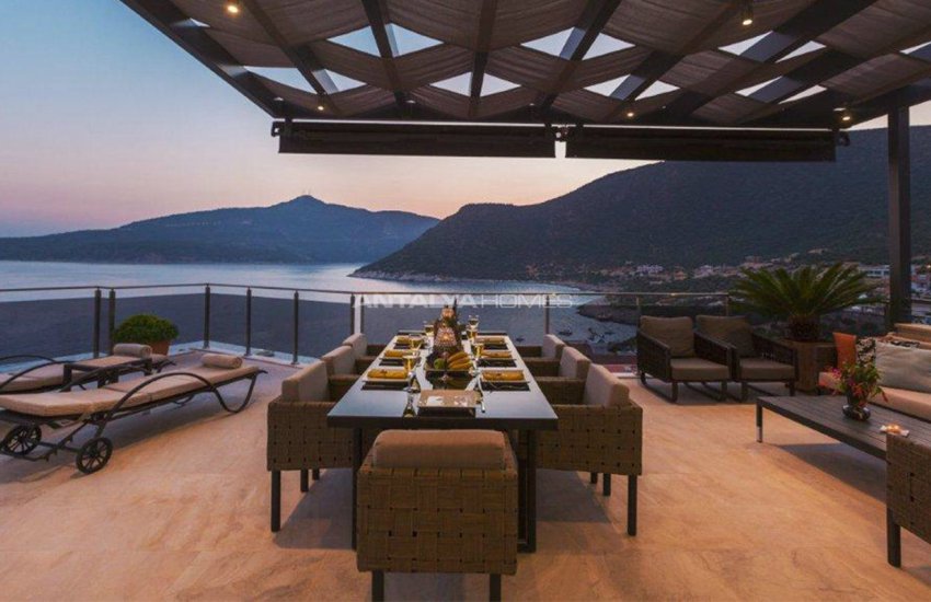 Villa Ocean | A Luxury Detached House with Amazing Sea View 10