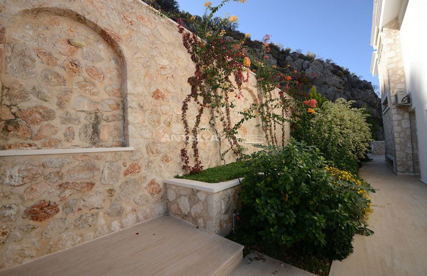 Luxury 5 Bedroom Villa with Fascinating Sea View in Kalkan 10