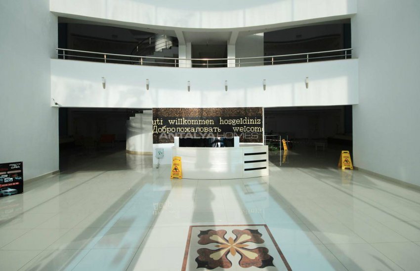 Waterfall Residence 5