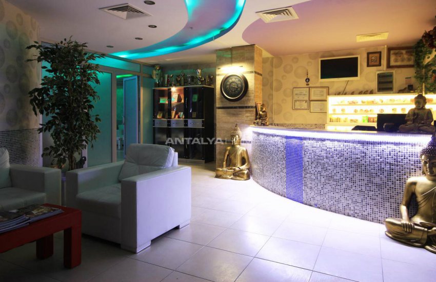 Waterfall Residence 9