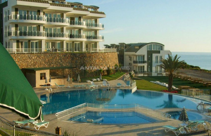 Spacious Real Estate in Alanya with Sea and Nature View 6