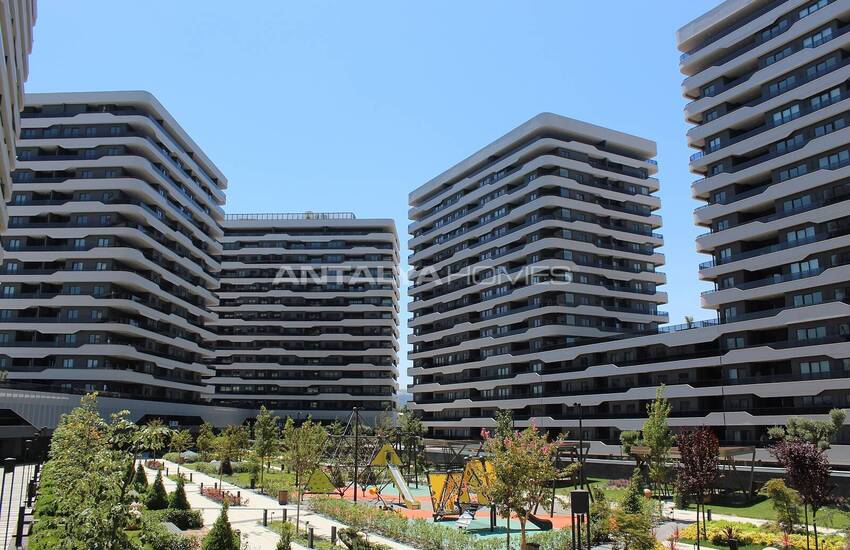 Luxueux Immobiliers Avec Commodités Sociales À Bursa