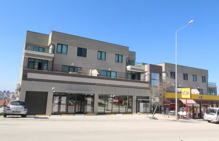 Investment Shop with High Return in Investment in Nilüfer 1
