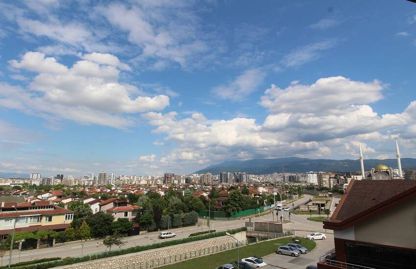 Central and Affordable Bursa Flats in a Complex in Nilüfer