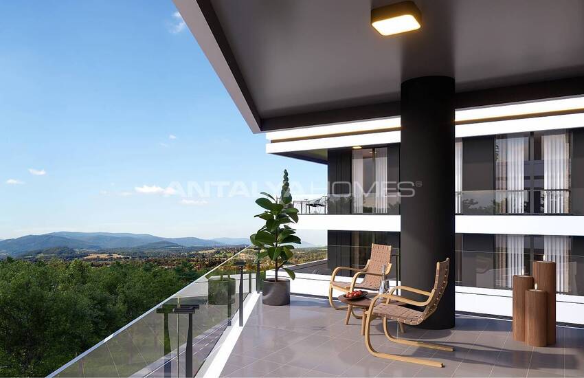 Spacious Real Estate with Indoor Pool in Bursa Nilüfer