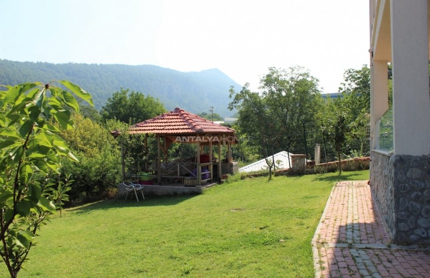 Duplex House for Sale Surrounded by Nature in Kestel Bursa