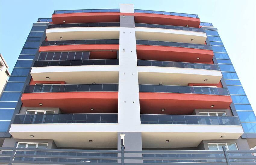 Immobilier Au Design Spacieux Vue Sur Mer À Bursa Gemlik