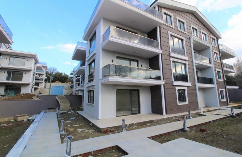 Duplex Apartment Suitable for Investment in Yalova Cinarcik