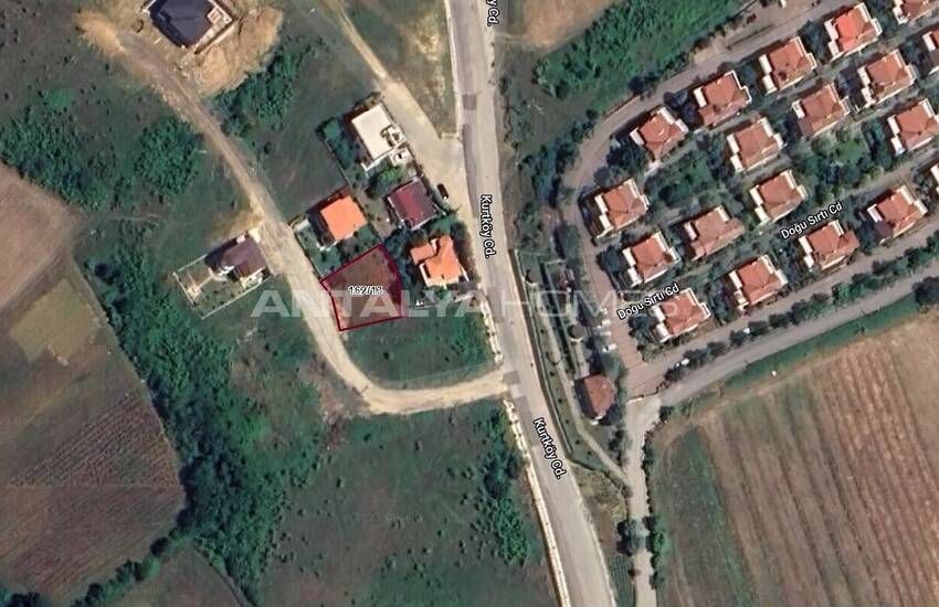 Investment Residential Land with Nature View in Yalova
