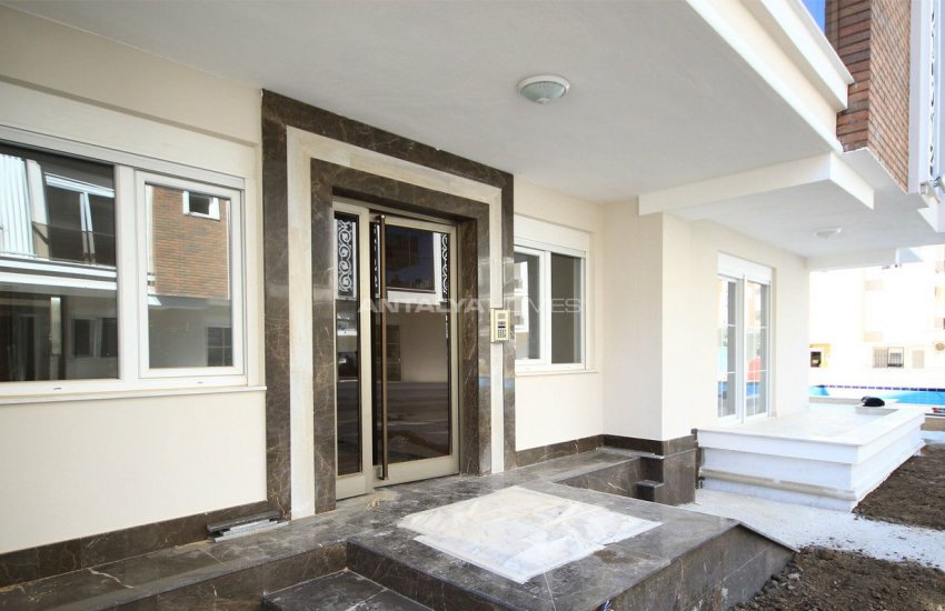 زمرد تاون فلتس 6