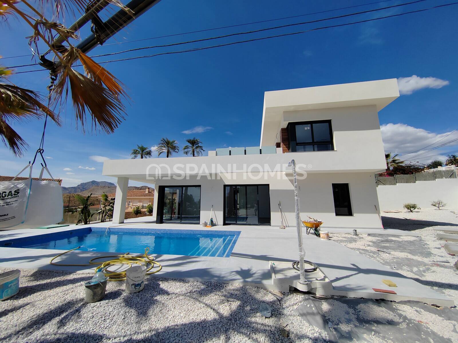 Detached Villa with Private Pool in Busot Alicante