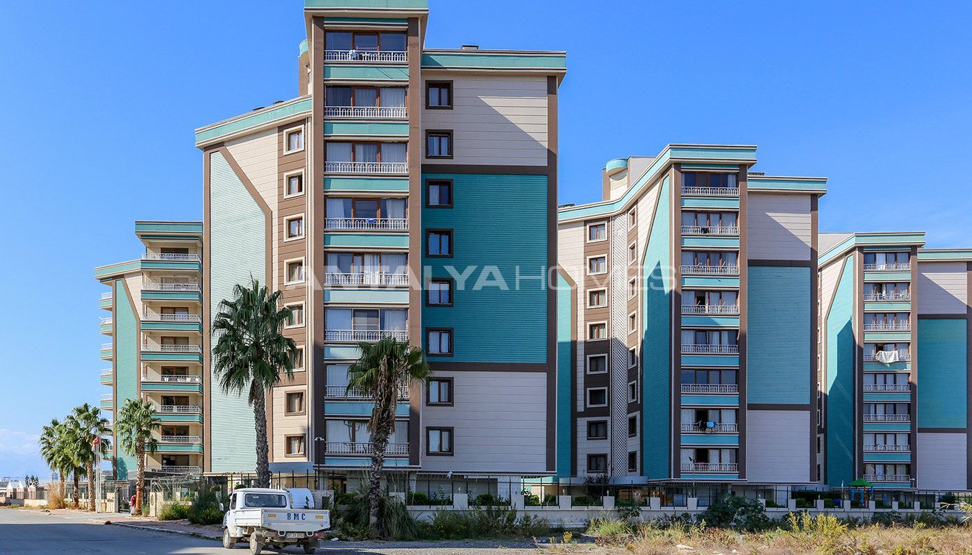 KeyReady 1+1 Apartments For Sale in Guzeloba, Lara
