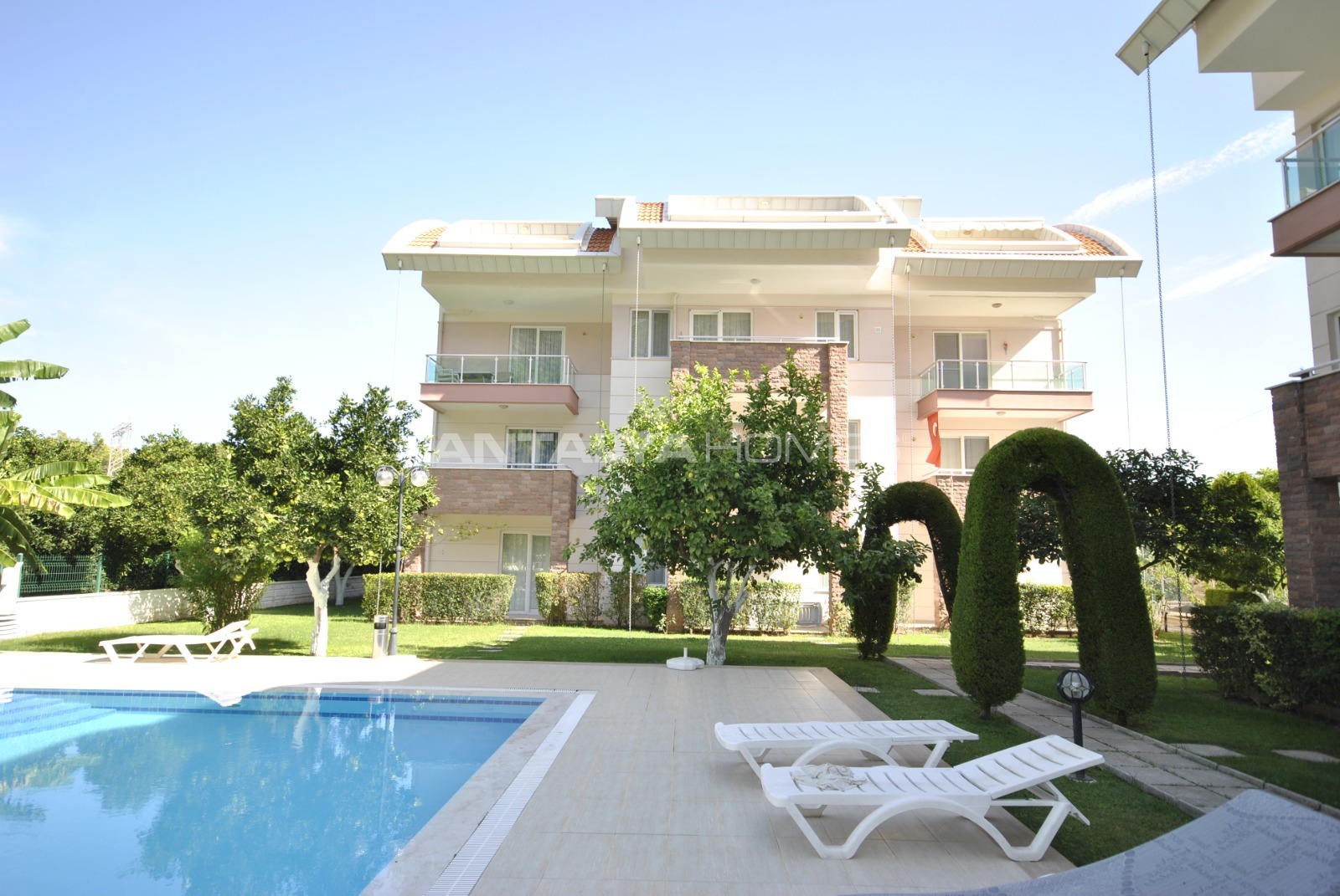 Fully Furnished Real Estate Close to Amenities in Kemer Arslanbucak