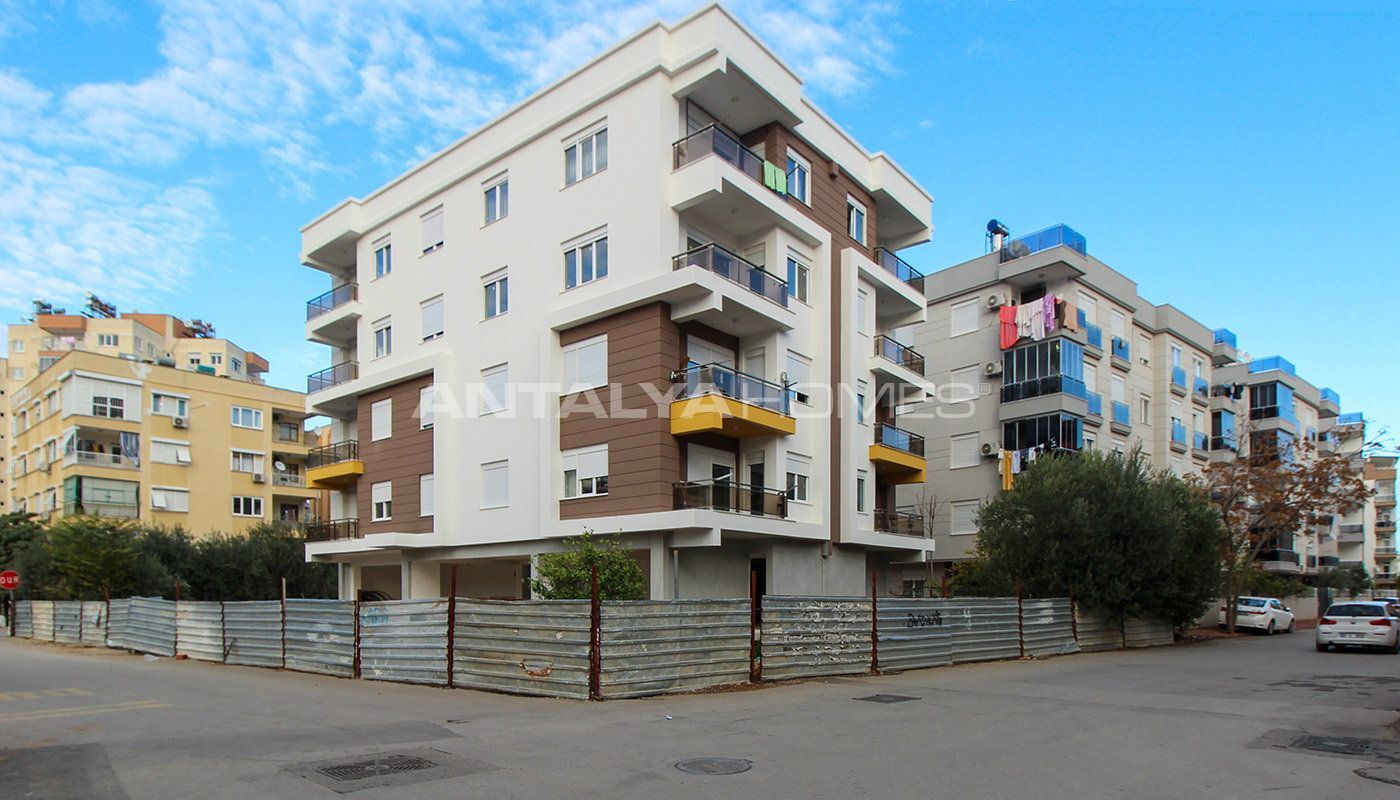 Commercial Property for Sale at the Center of Antalya