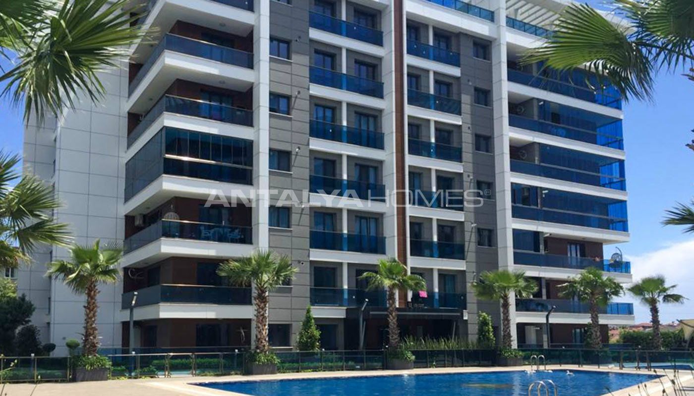 Moderne Wohnungen in einem Wohkomplex in Avcilar Istanbul