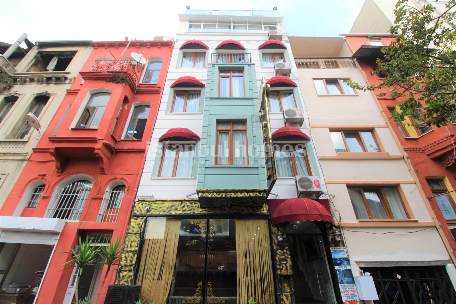 Actively Operating Sea View Hotel For Sale in Fatih Istanbul