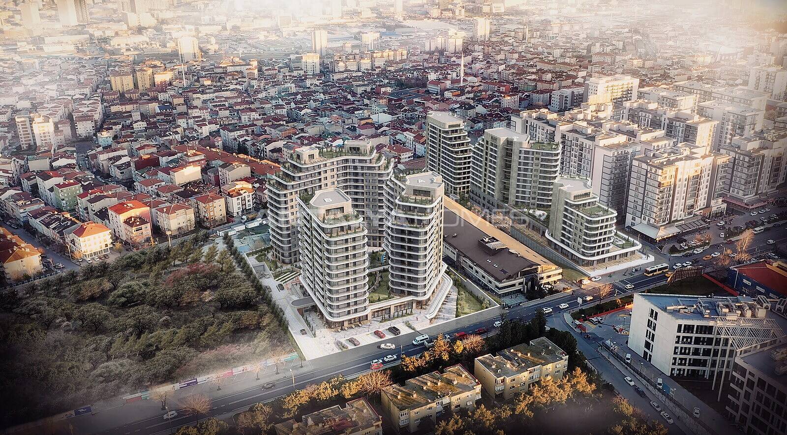 Spacious Properties in a Secure Complex in Istanbul