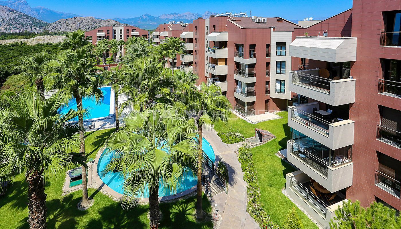 KeyReady Apartments in the Residential Complex of Konyaalti