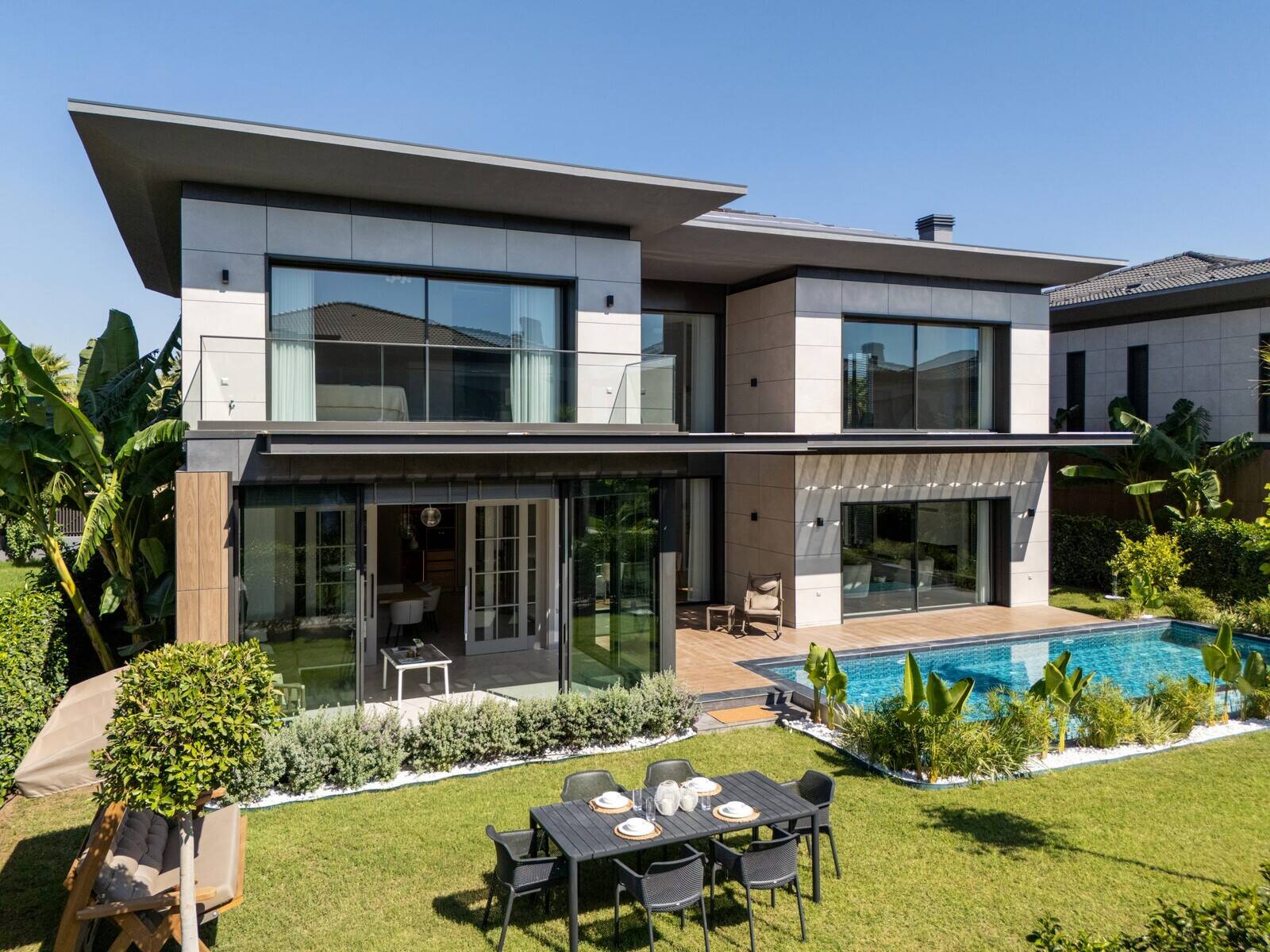 AYT-4487-4-Townhouse