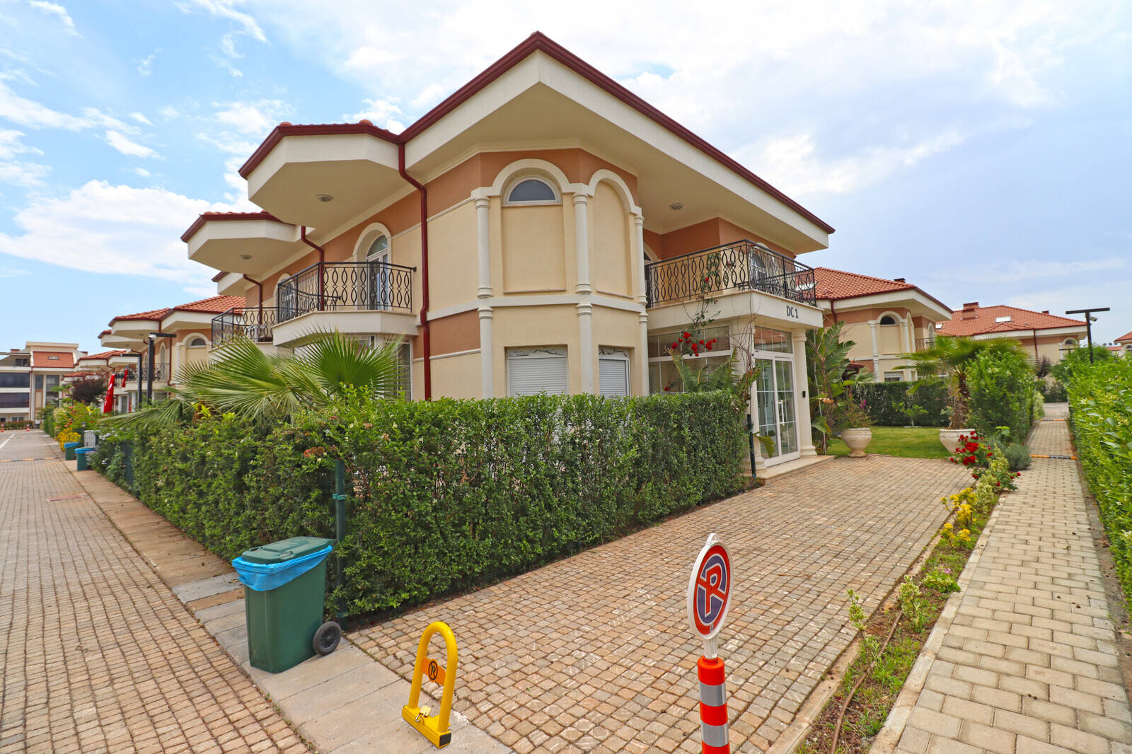 AYT-4545-6-SemiDetachedVilla