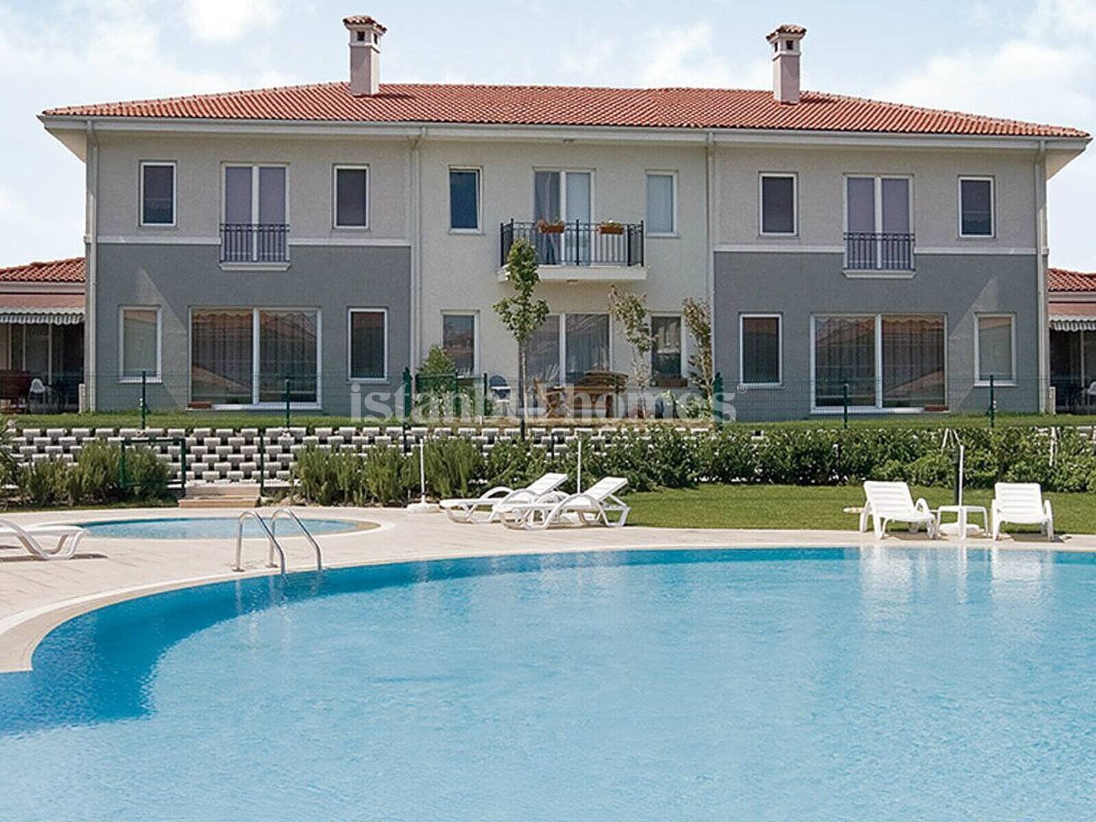 İstanbul Beylikdüzü�nde Deniz ve Manzaralı Lüks Villalar