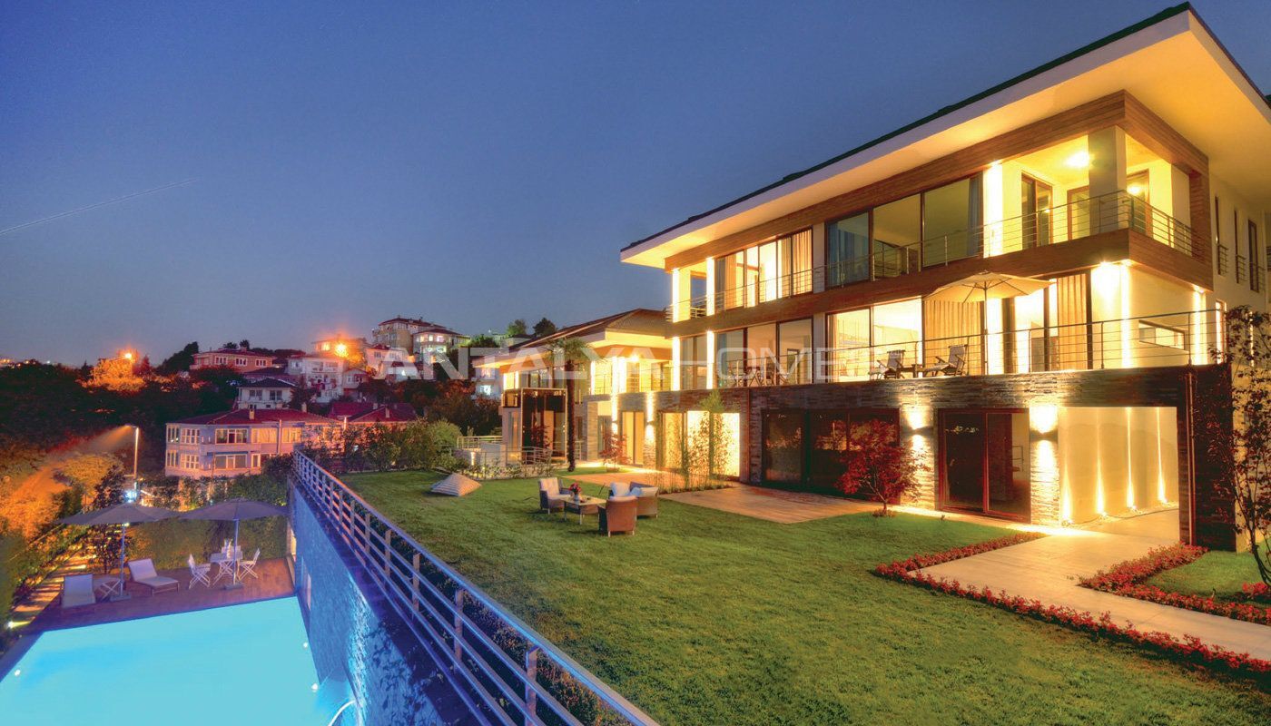 Panoramic Bosphorus View SemiDetached Houses in Istanbul