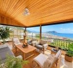 Alanya'da Deniz Manzaralı ve Havuzlu 4 Yatak Odalı Villa