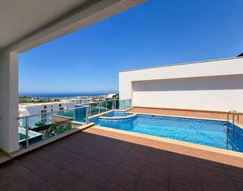 Sea View Villa with Private Pool in Kargicak Alanya 1