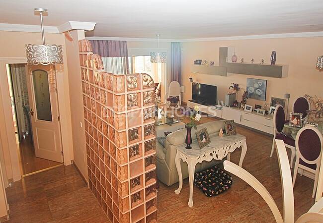 Benalmadena'da Avantajlı ve Yüksek Konumda Müstakil Villa 47