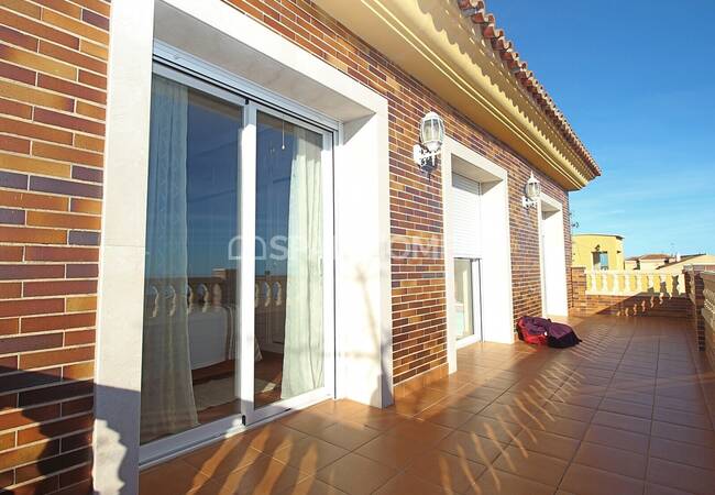 Benalmadena'da Avantajlı ve Yüksek Konumda Müstakil Villa 31