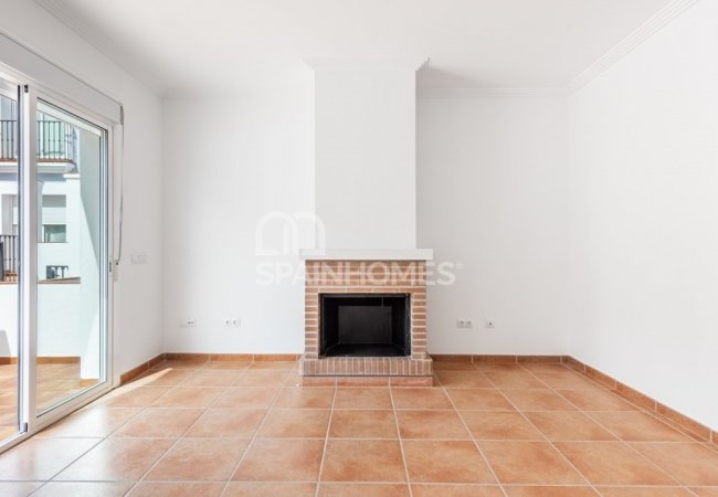 Benahavís'te Doğa İle İç İçe Taşınmaya Hazır Konforlu Evler 9