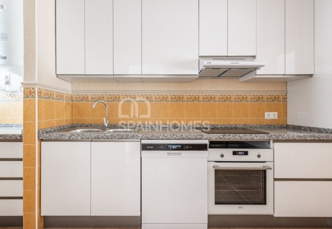 Benahavís'te Doğa İle İç İçe Taşınmaya Hazır Konforlu Evler 10