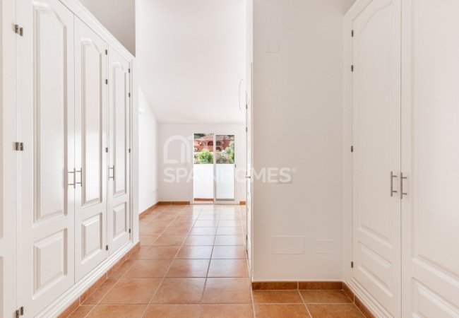 Benahavís'te Doğa İle İç İçe Taşınmaya Hazır Konforlu Evler 12