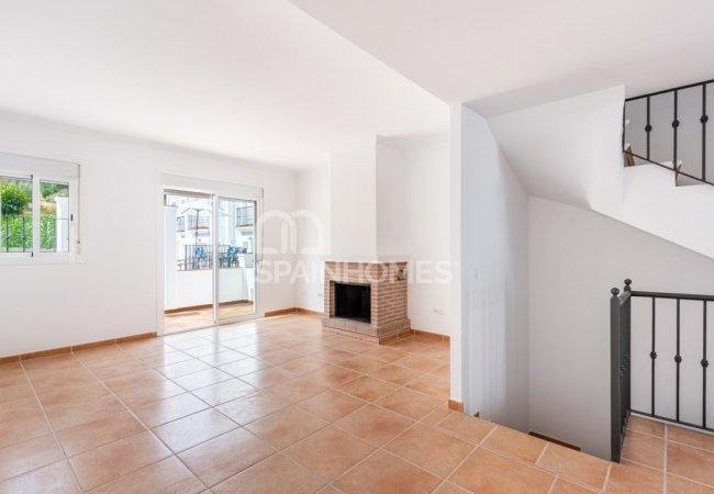 Benahavís'te Doğa İle İç İçe Taşınmaya Hazır Konforlu Evler 7