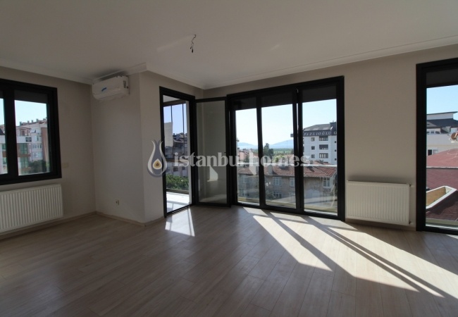 Duplex Apartment in Maltepe for Sale 9