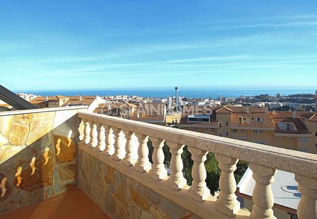 Benalmadena'da Avantajlı ve Yüksek Konumda Müstakil Villa 25