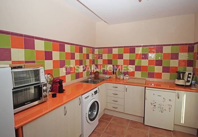 Benalmadena'da Avantajlı ve Yüksek Konumda Müstakil Villa 52