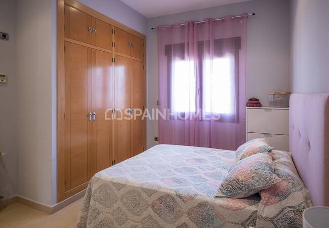 Stylish House with Luxurious and Spacious Design in Albacete 60