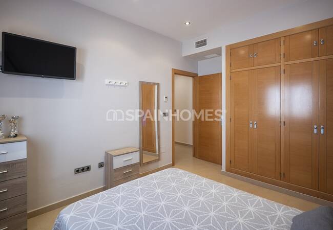 Stylish House with Luxurious and Spacious Design in Albacete 29