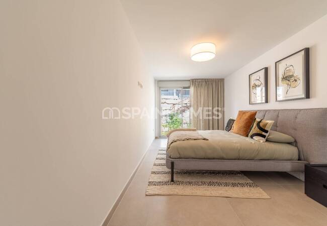 Benalmádena'da Modern Tasarımlı Aydınlık ve Geniş Daireler 37