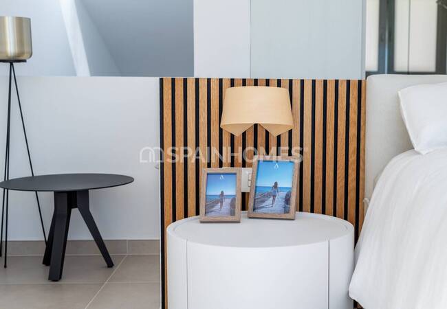 Benalmádena'da Modern Tasarımlı Aydınlık ve Geniş Daireler 25