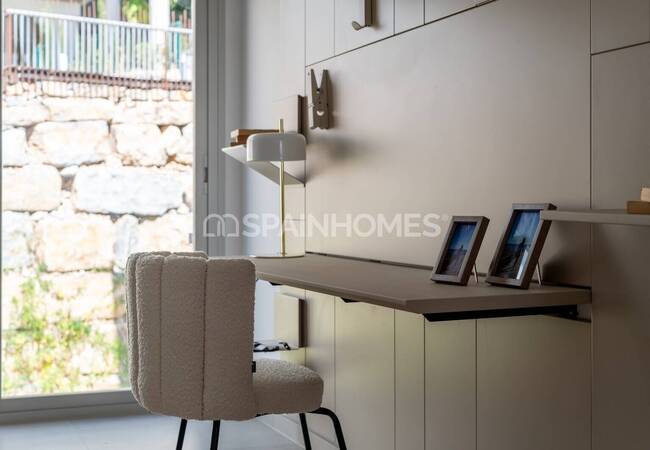 Benalmádena'da Modern Tasarımlı Aydınlık ve Geniş Daireler 42