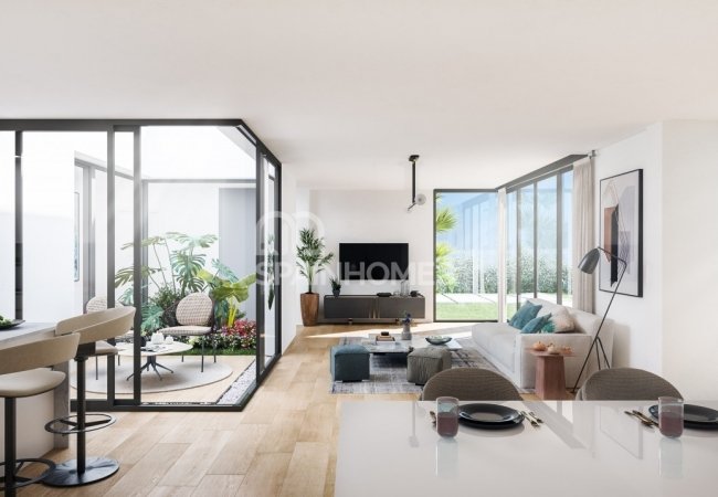 Torre Del Mar'da Son Teknolojiye Sahip Sıfır Villalar 3