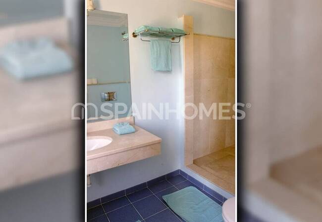 Grandiosa Villa En Alhaurín El Grande Con Vistas A La Ciudad 24