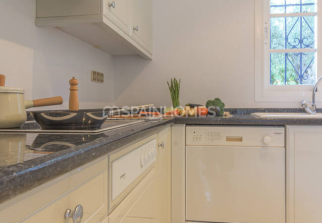 Villa De Lujo Con Piscina Privada Y Jardín En Alhaurín El Grande 36