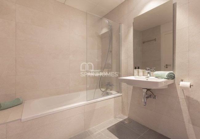 Cheap Apartments 3 Minutes to the Sandy Beaches in Estepona 26