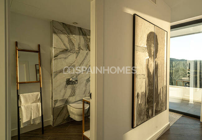 Newly-built Villas Within Walking Distance of Amenities in Mijas 14